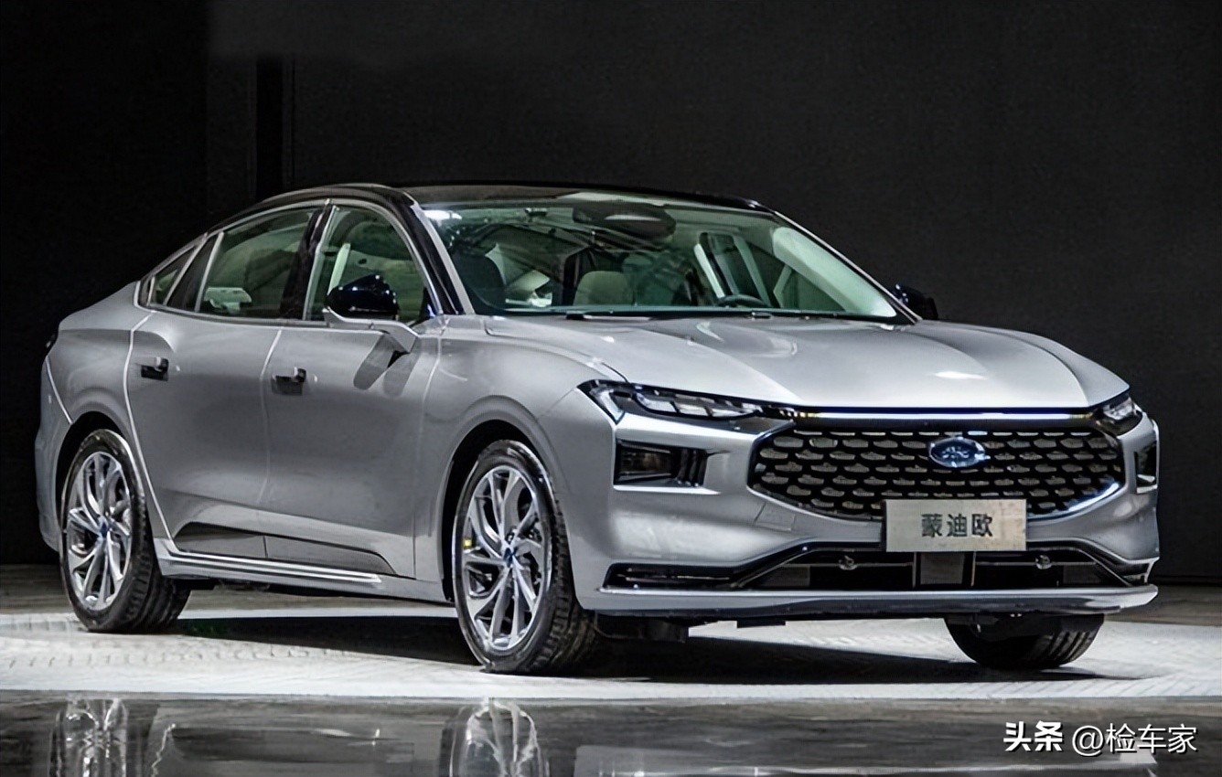 蒙迪欧豪华版二手,蒙迪欧新车味道重