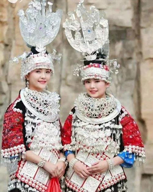 五十六个民族服饰大集锦,费青儿五十六个民族服饰合集