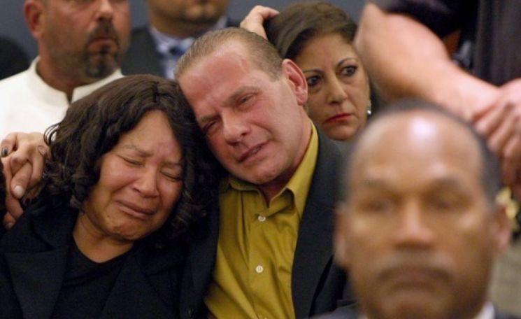 辛普森杀了多少人,辛普森妮可戈德曼