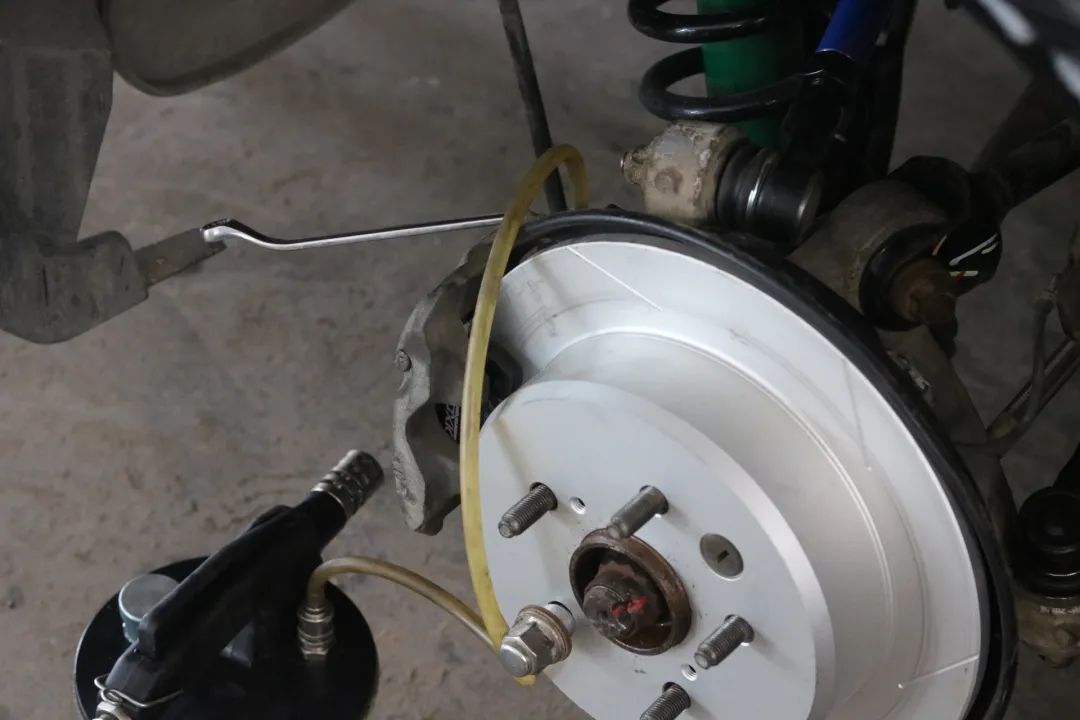 翻新丰田锐志,广州丰田锐志汽车翻新最好的店