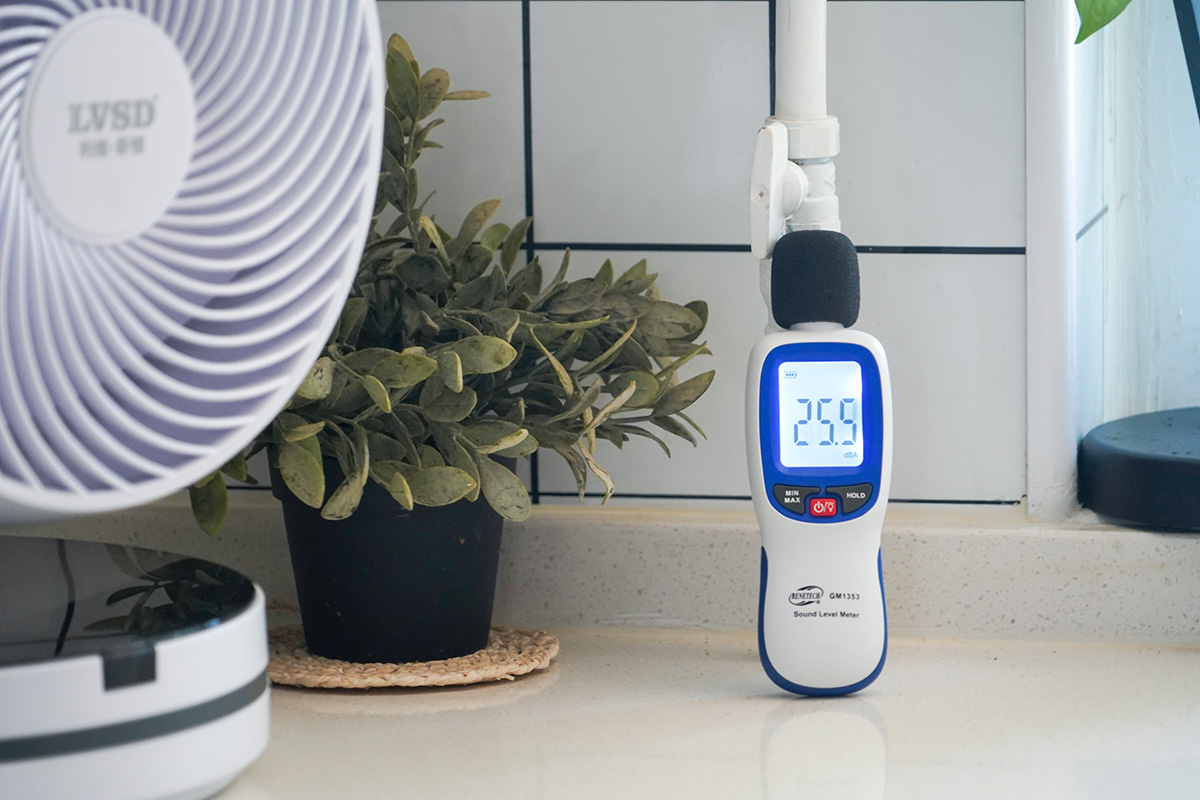 利维斯顿静音系统门窗,利维斯顿电暖器测评