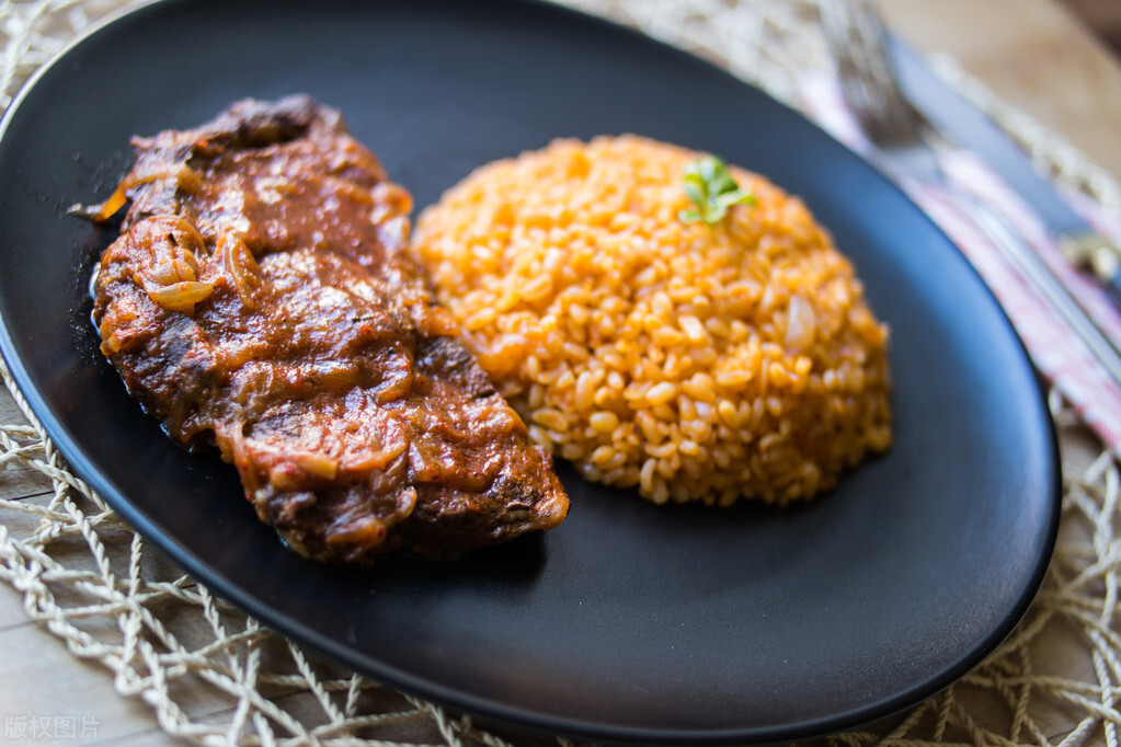 日元贬值有利于日本的出口吗,日元大跌对日本国民的影响