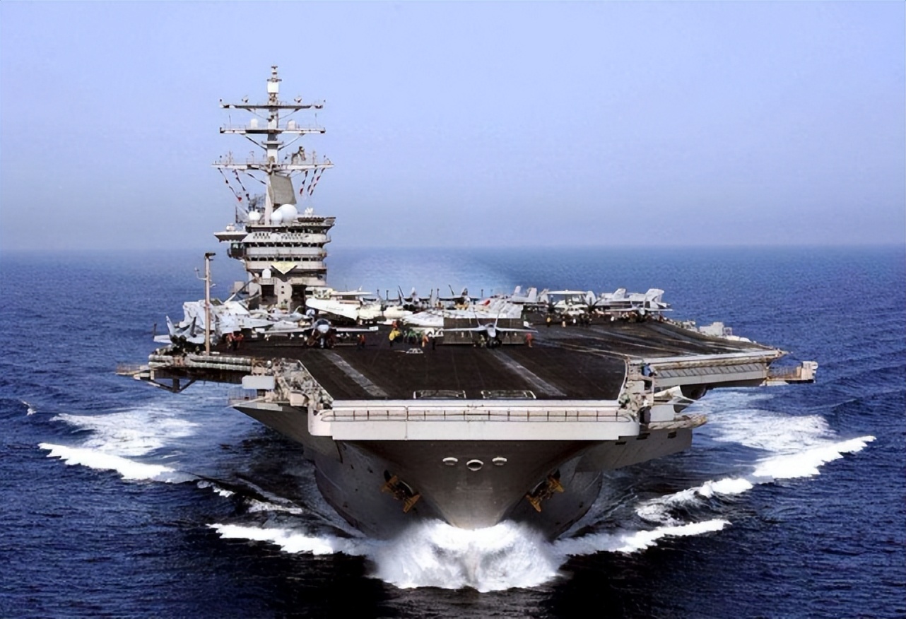 航空母舰启动全过程,航空母舰是怎么启动