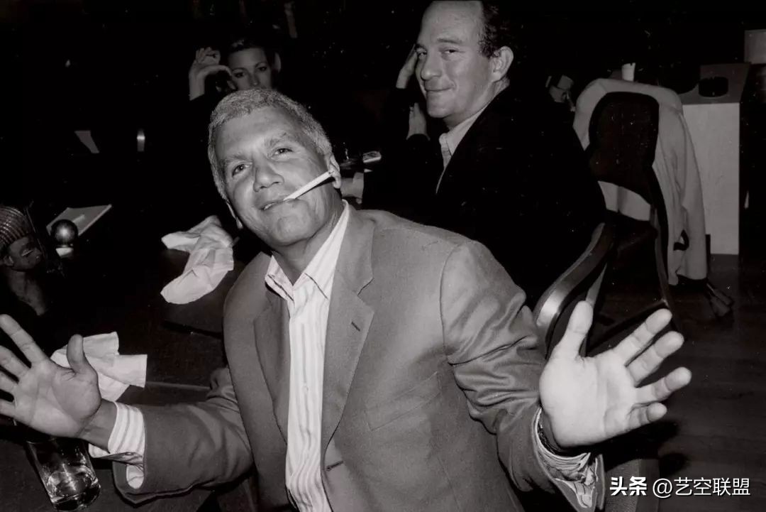 拉里·高古轩|终极奢侈品的经营之道