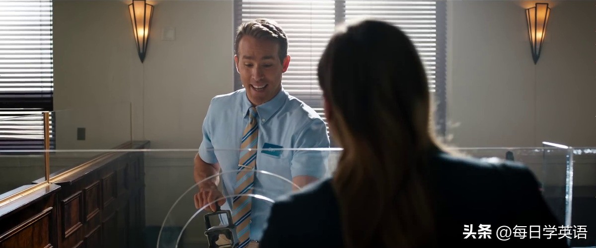 “bankholiday”千万不要翻译为“银行的假期”！