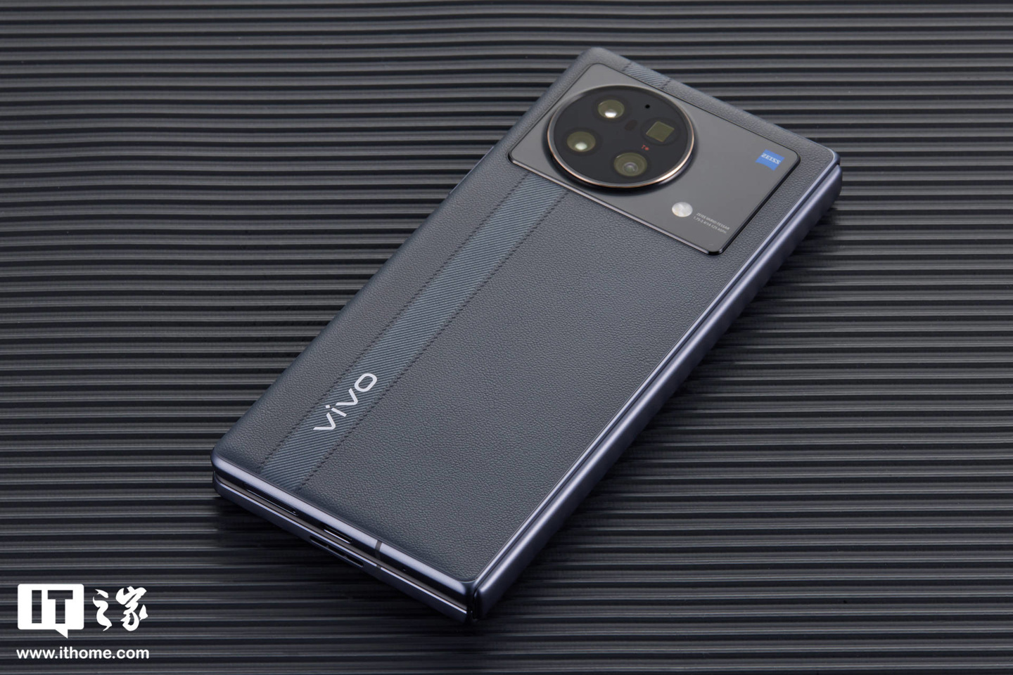 vivoxfold折叠屏评测,vivoxfold对比华为matex2