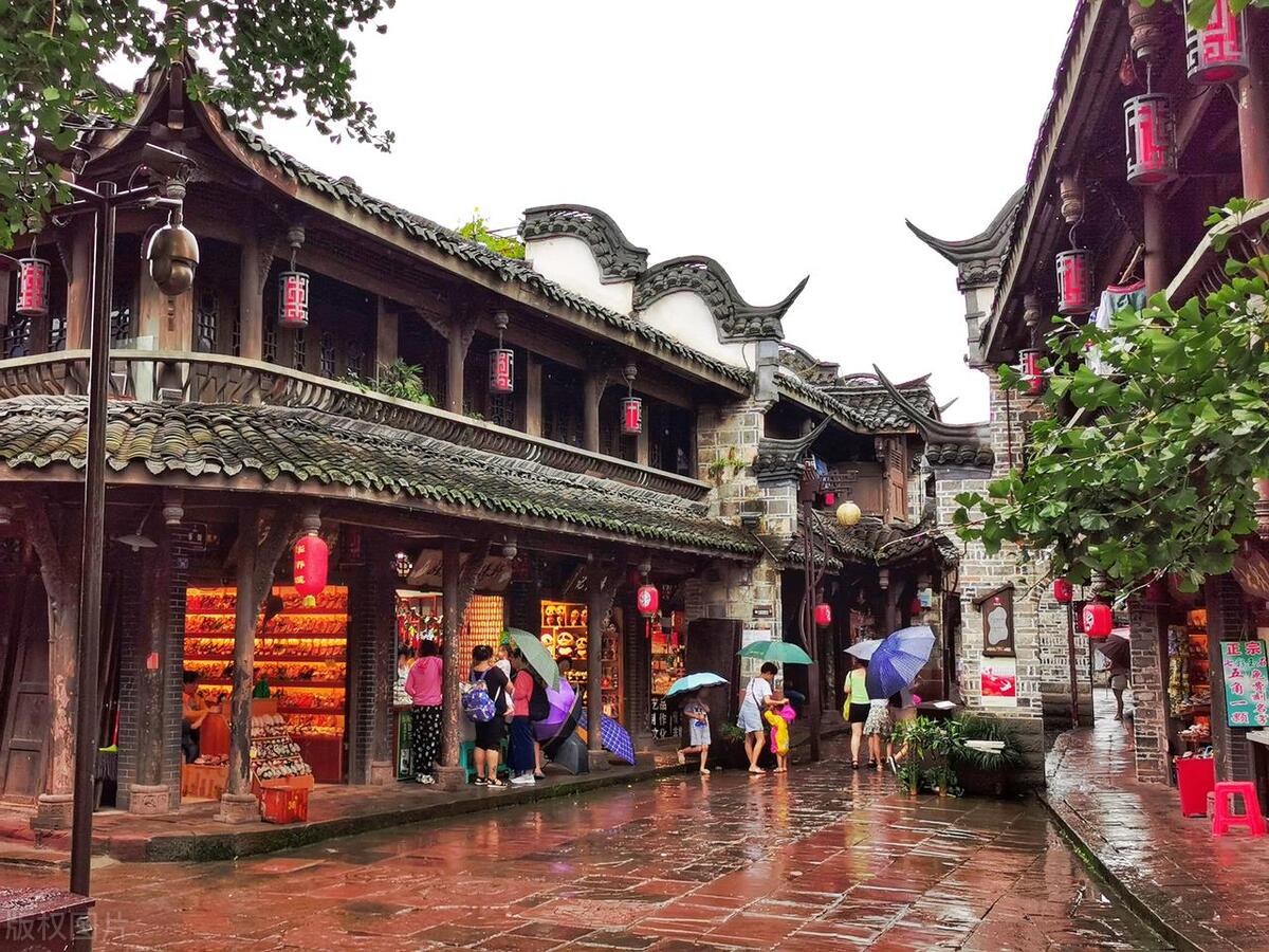 成都天府之国必去景点,盘点成都最值得去的十大打卡景点