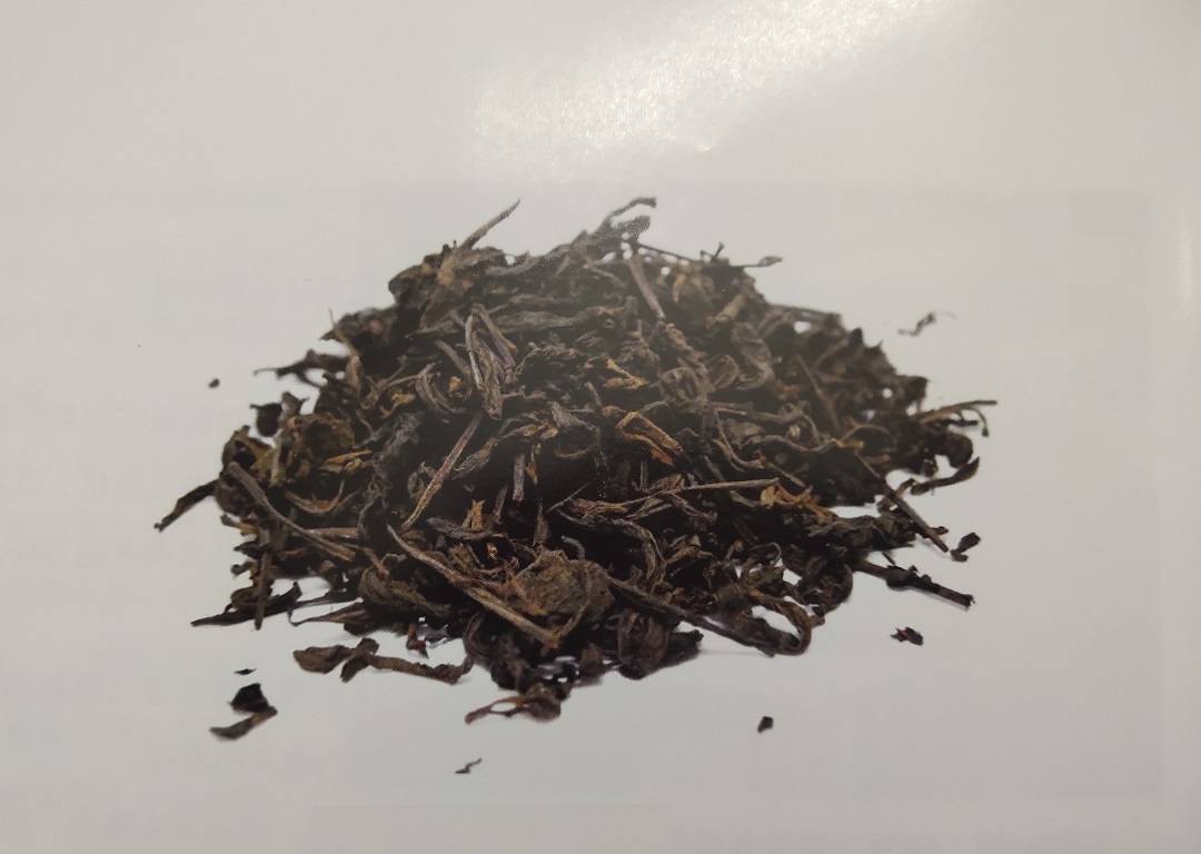 六堡茶大叶好还是小叶好,马来西亚六堡茶冲泡