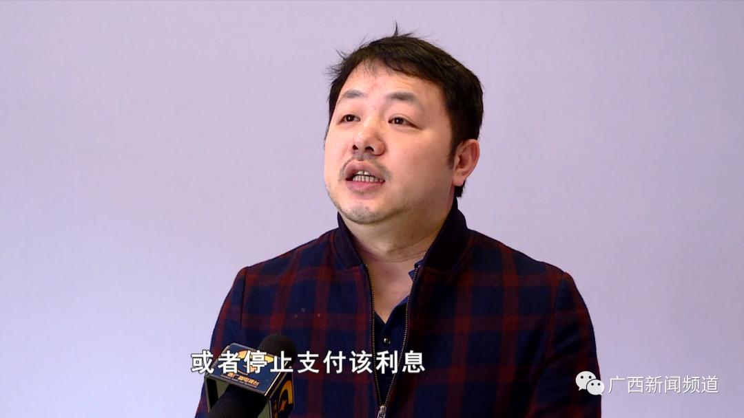 隆胸后面是不是都变小了,隆胸后大小不一样正常吗