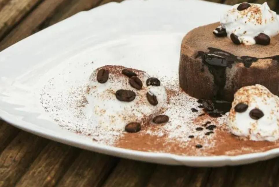 80年代小飞机目击者为什么是儿童,8090童年神秘小飞机照片