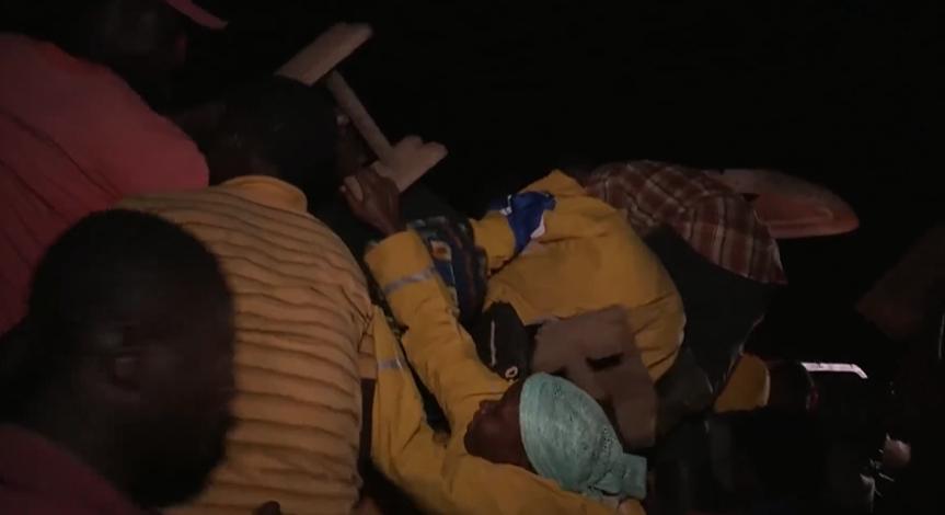 非洲创业天才：进口中国拖鞋，成本15元转手卖40，每天都被抢着买