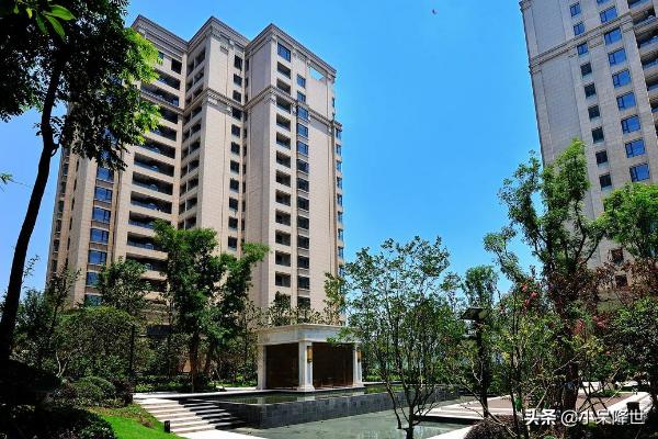 是不是越大的开发商，房子的质量越好？越有升值可能？