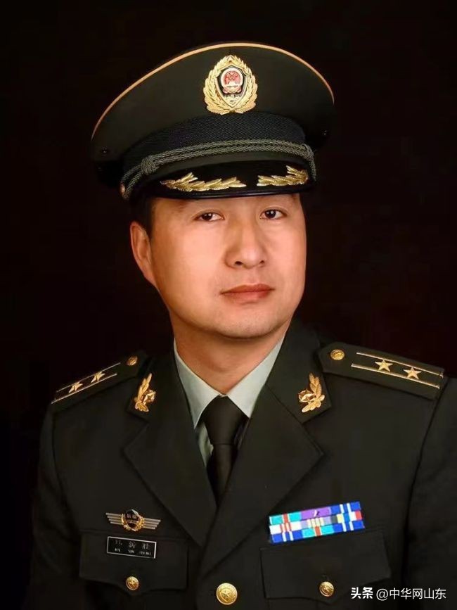 著名画家马新胜的“童画”礼物：我和兔子有个约会