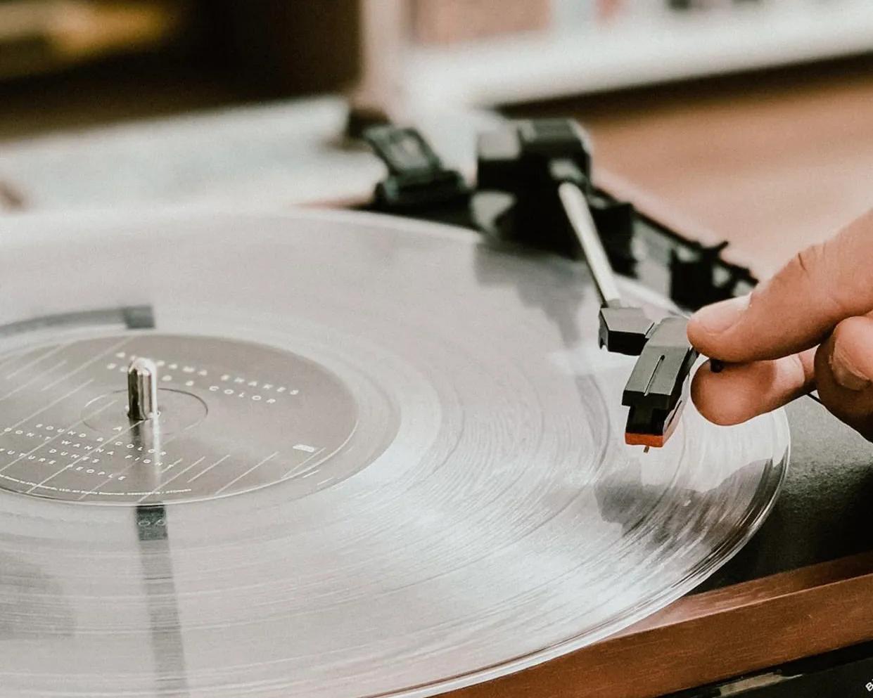 写唱歌日记300字大全,零基础写歌的基本知识