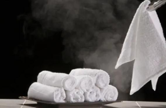 左手后背肩胛骨处疼痛是什么原因,右胸口和右后背肩胛骨缝隐隐疼痛