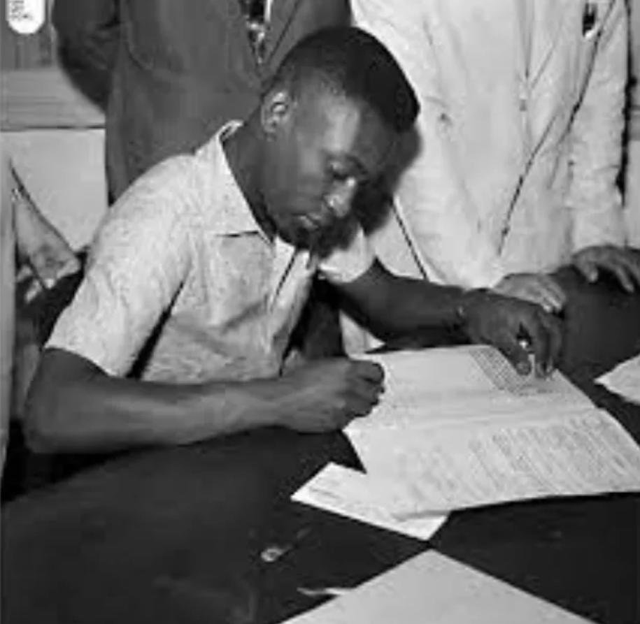 82岁球王贝利已进入临终关怀阶段,球王贝利逝世终年82岁