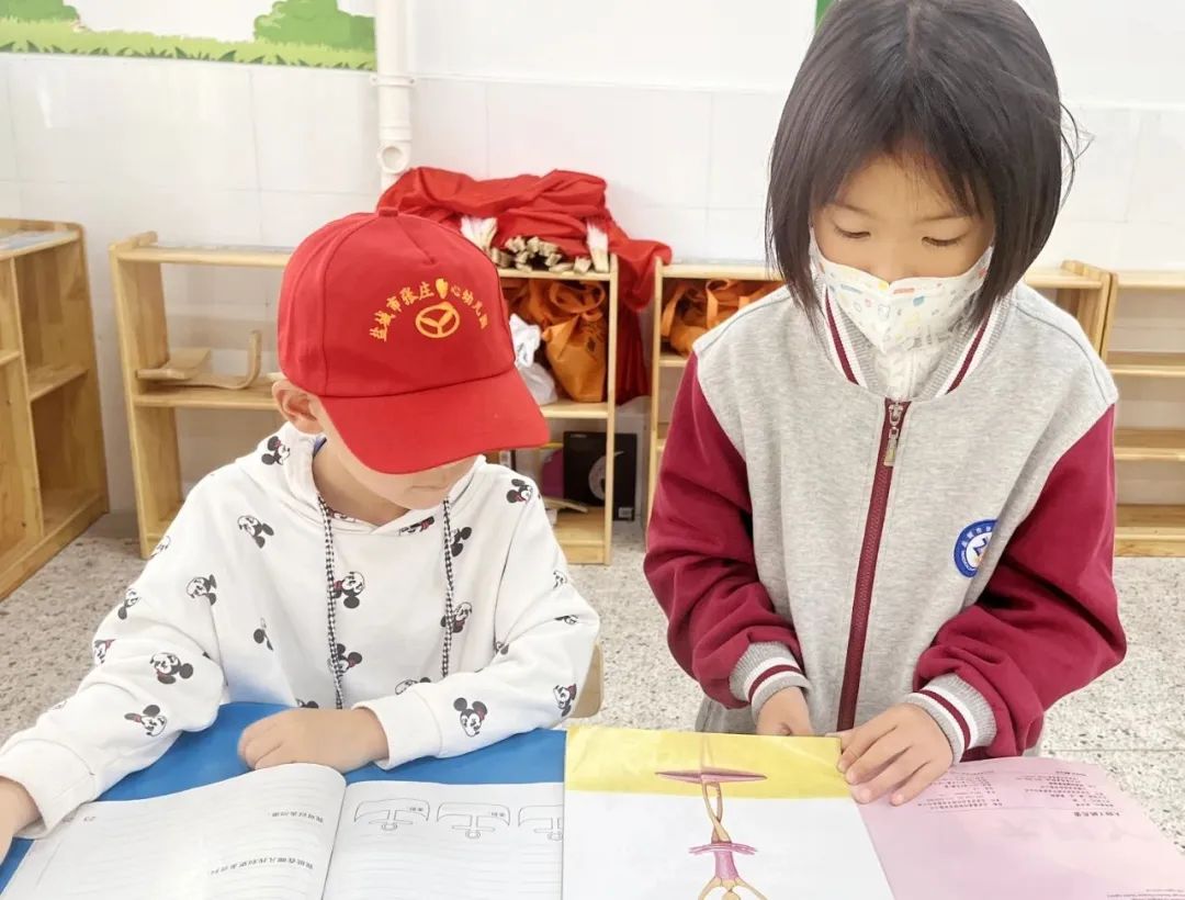 小学幼小衔接活动简报,幼小携手开展幼小衔接活动报道
