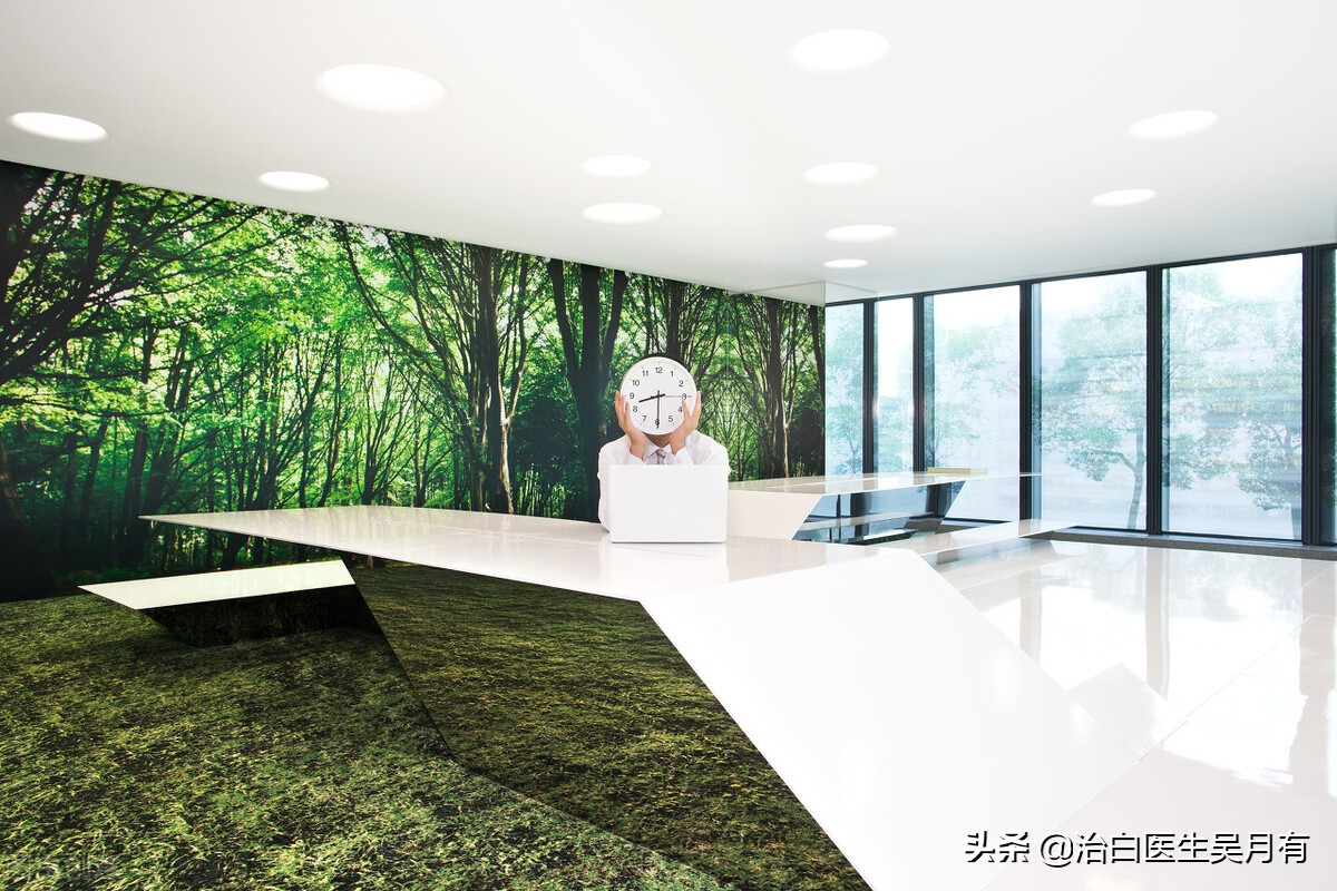 发展期白癜风可以抹他克莫司吗,白癜风使用308治疗白斑恢复过程