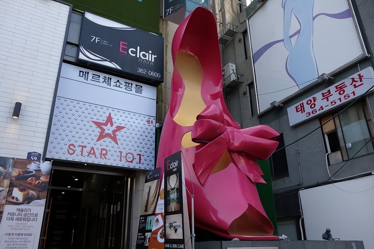 未曾想过的首尔之旅（8）——梨花女子商业街