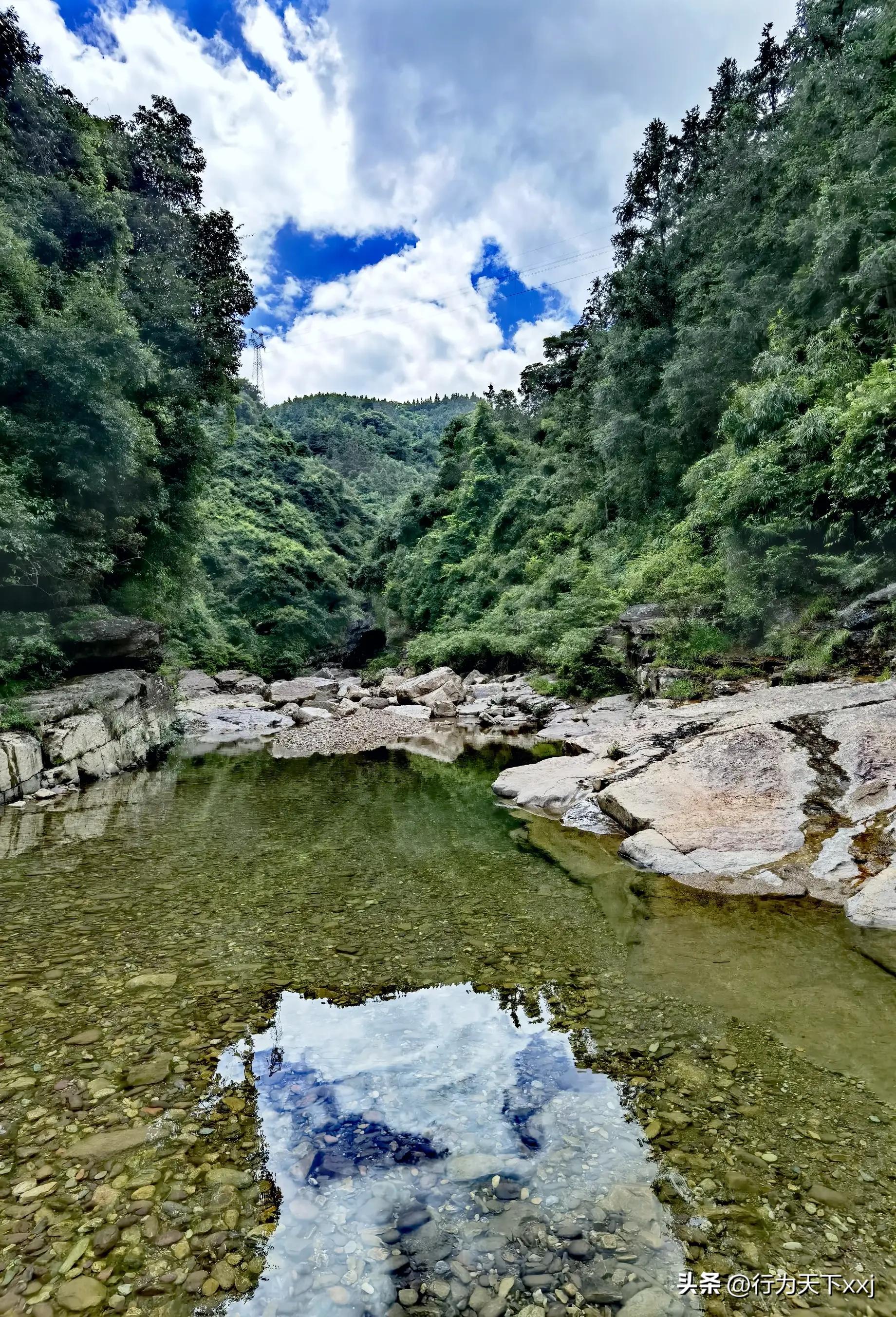 避暑天堂惹人醉完整版,避暑胜地康养天堂