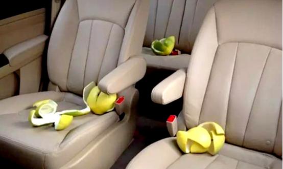 车上异味大适合放什么样的香水,车内有异味用什么香水比较好