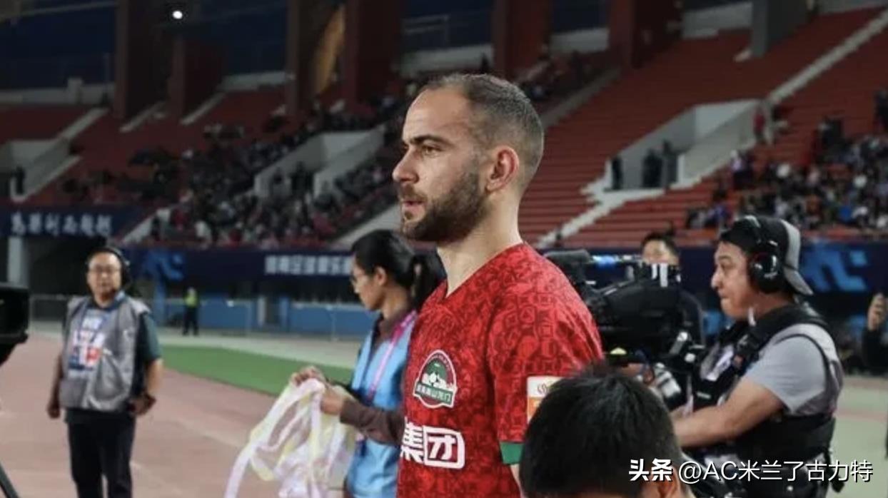 负重前行！河南足球历史上最难主教练，用品行带领河南队走出困境