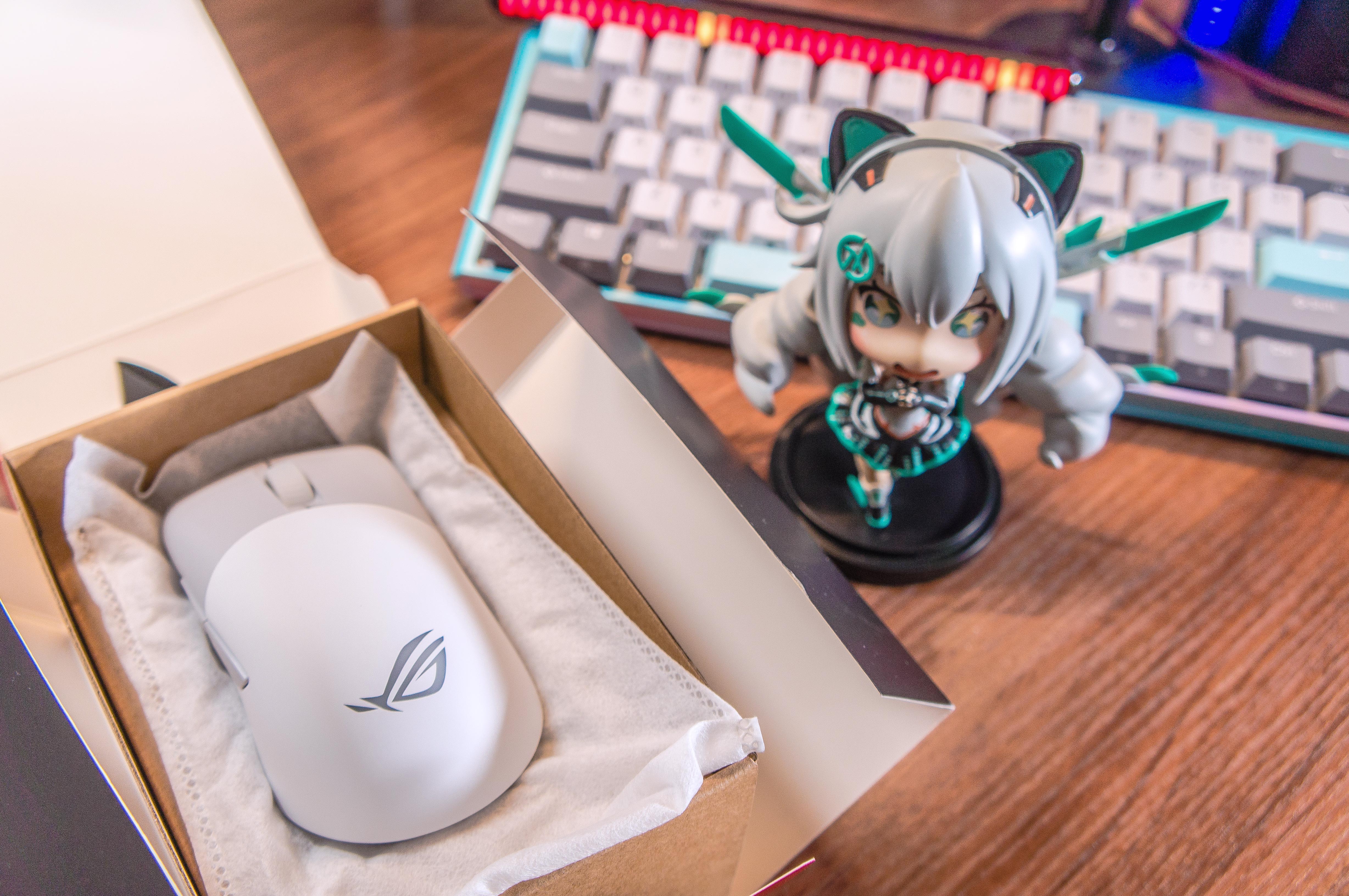 rog月刃无线鼠标评测怎么使用,rog月牙鼠标评测