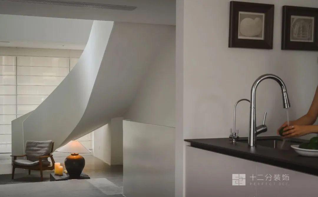 豪华别墅居家生活,森林自然风景豪华大别墅