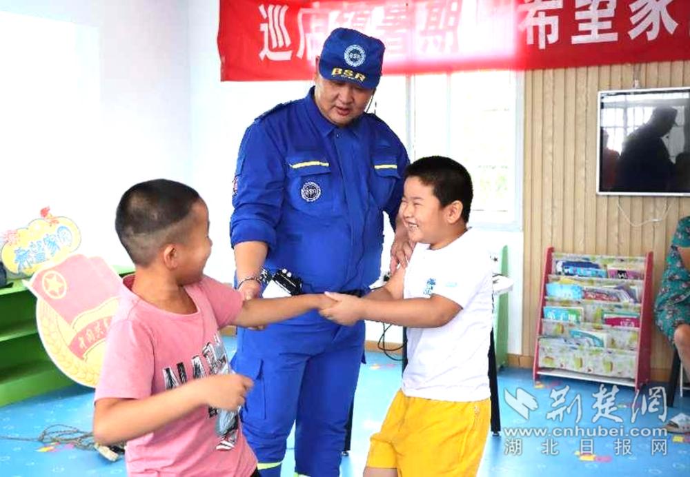 辛巴乡村振兴,辛巴探索公益助农之路