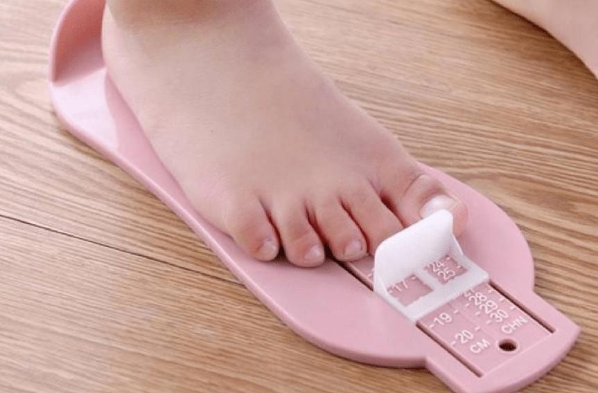 把握孩子身高发育的分水岭,男孩15岁身高偏矮小