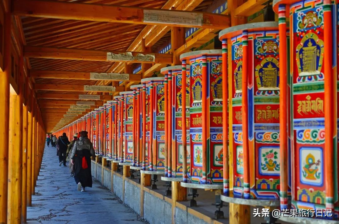 甘肃这座小县城,出租车只要2元,经济落后但人们幸福生活指数高