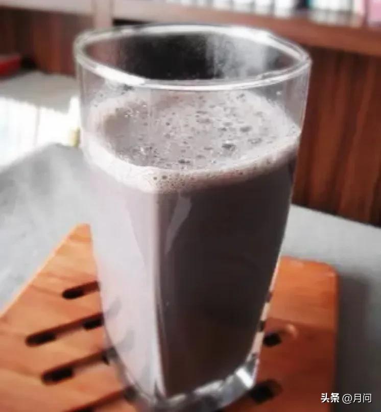 经常染发头发干枯毛躁还能烫发吗,受损严重的头发怎么染发