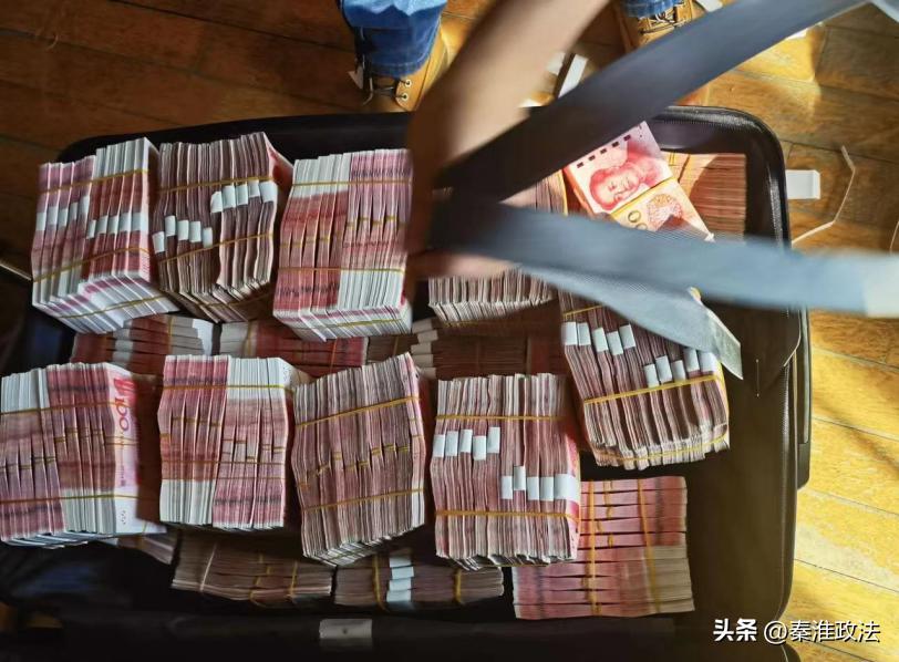 金店买大量黄金骗局,杭州一市民抛售400多万黄金