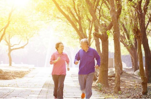 老年人一般有什么需求,医生提醒65岁以上老人注意4件事