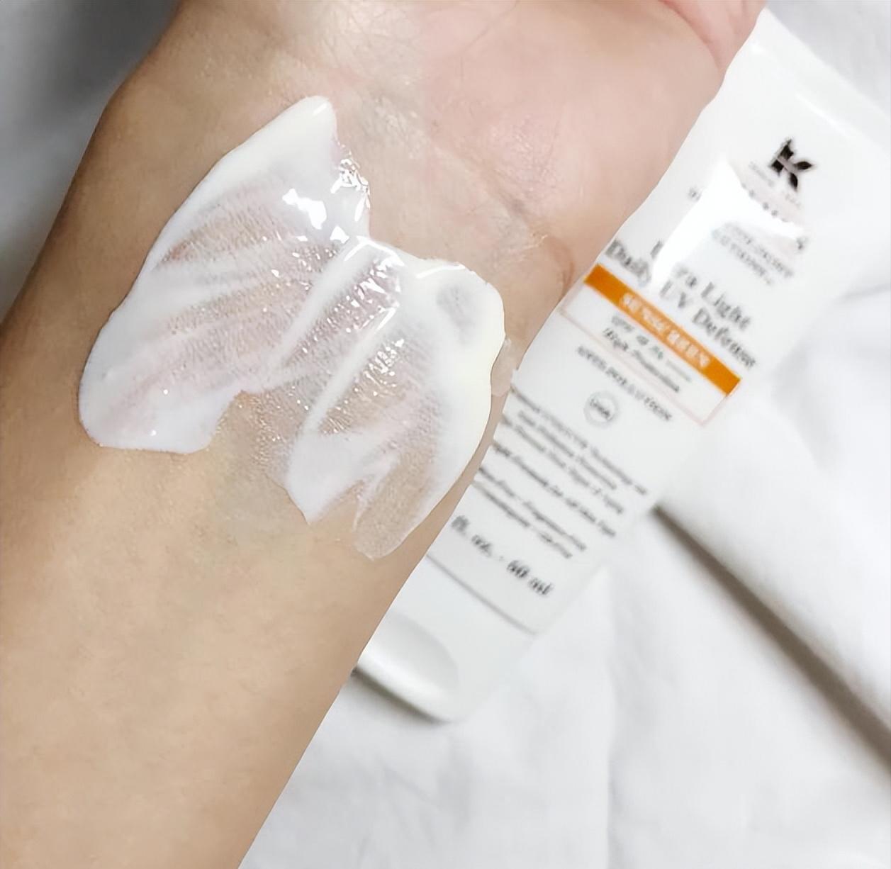 好用不伤皮肤的防晒霜测评,比较好用的日常防晒霜