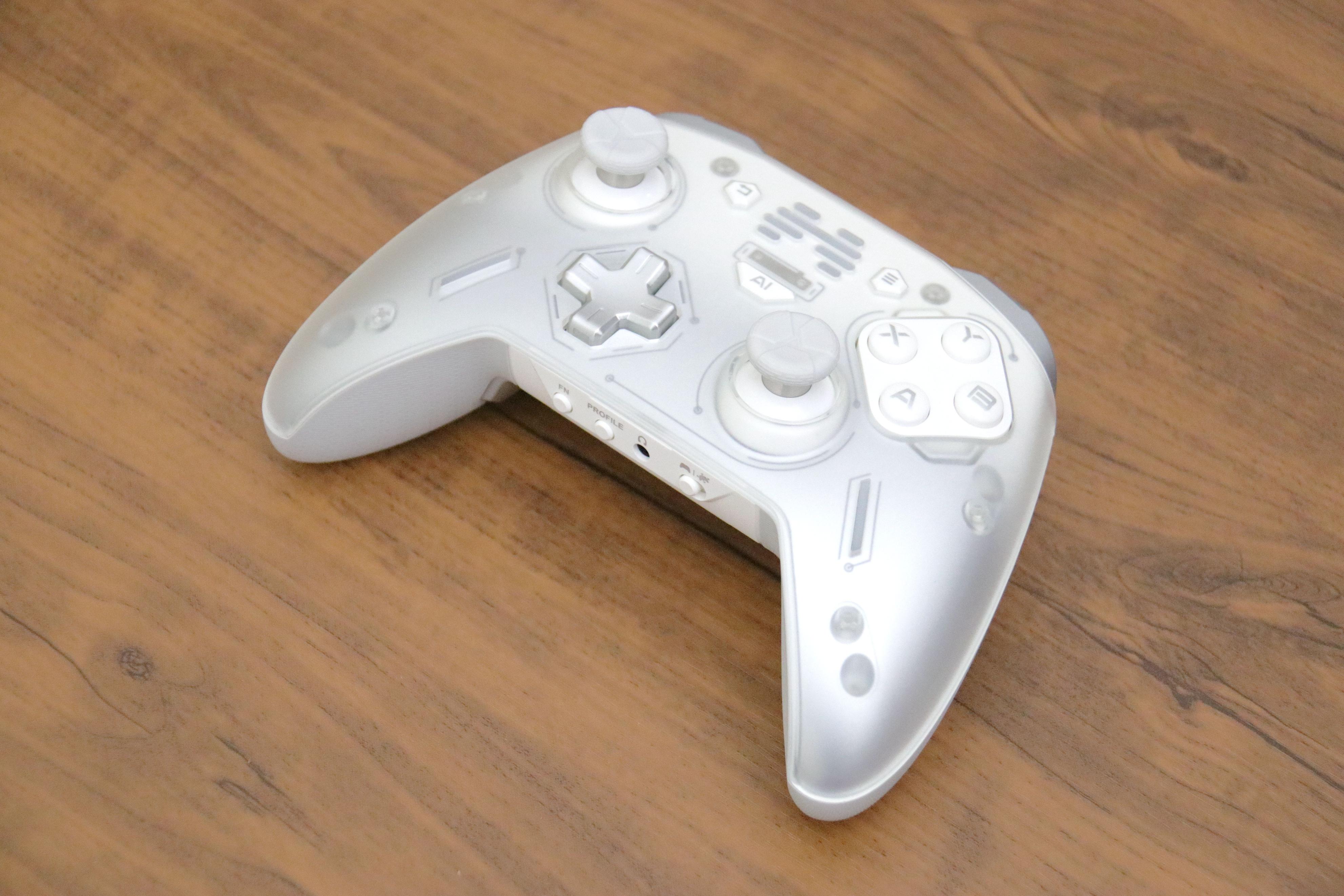 北通宙斯2光轴精英手柄体验，玩游戏还得用它！