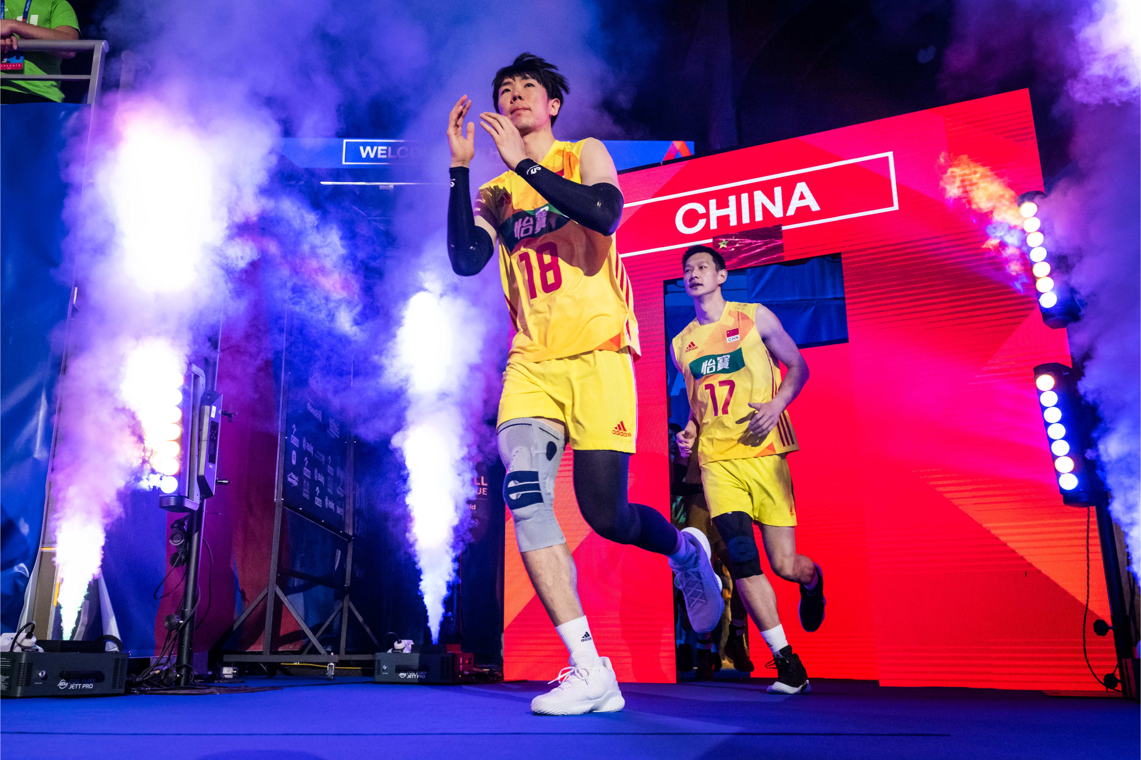 中国男排险胜保加利亚,中国男排保级