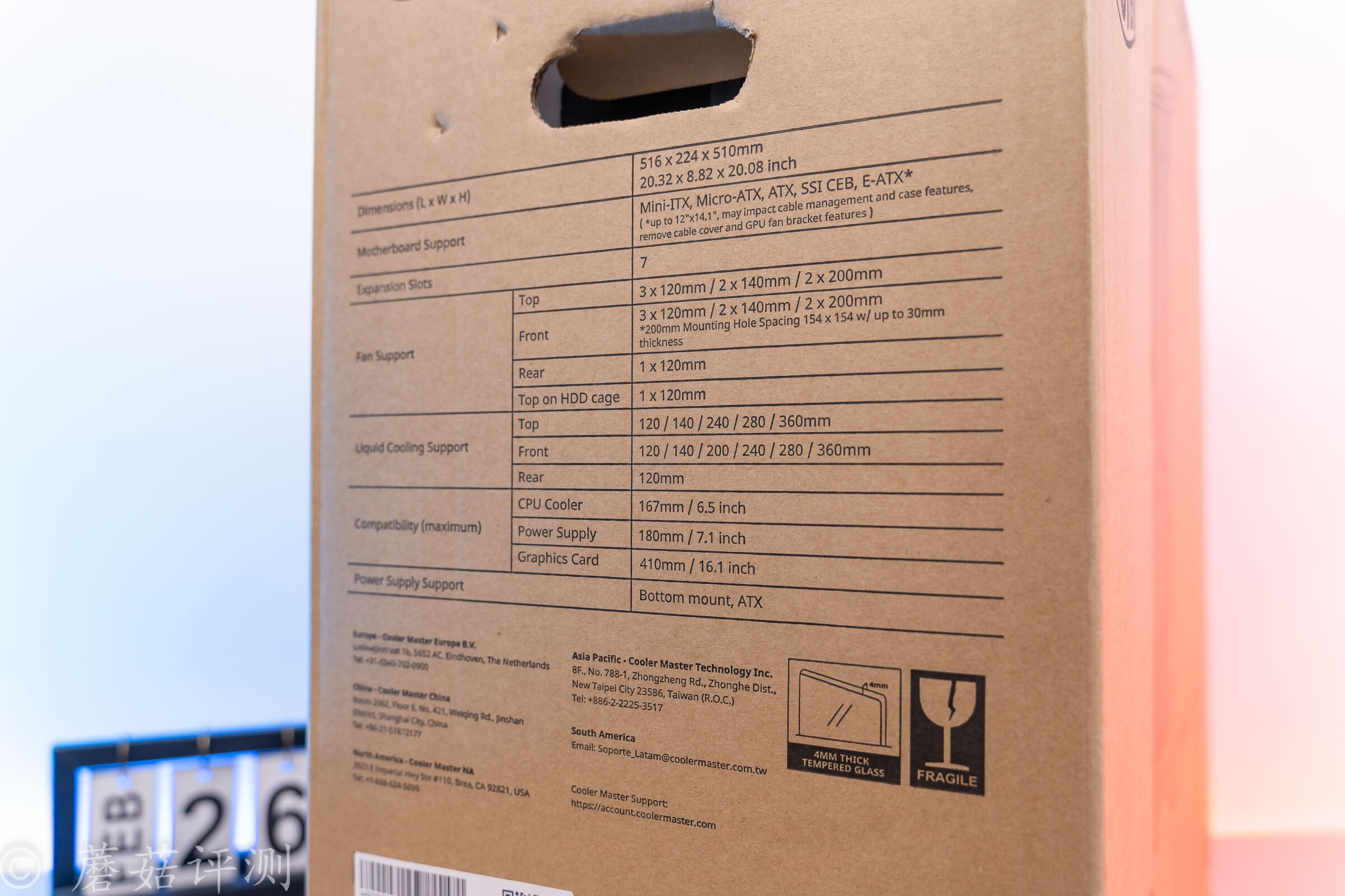 连续多日的高温，让朋友家的主机燥热难耐、更换机箱散热后获新生