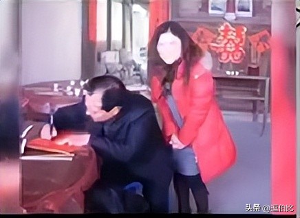 上门女婿怒怼岳父全家,上门女婿怒怼丈母娘完整视频