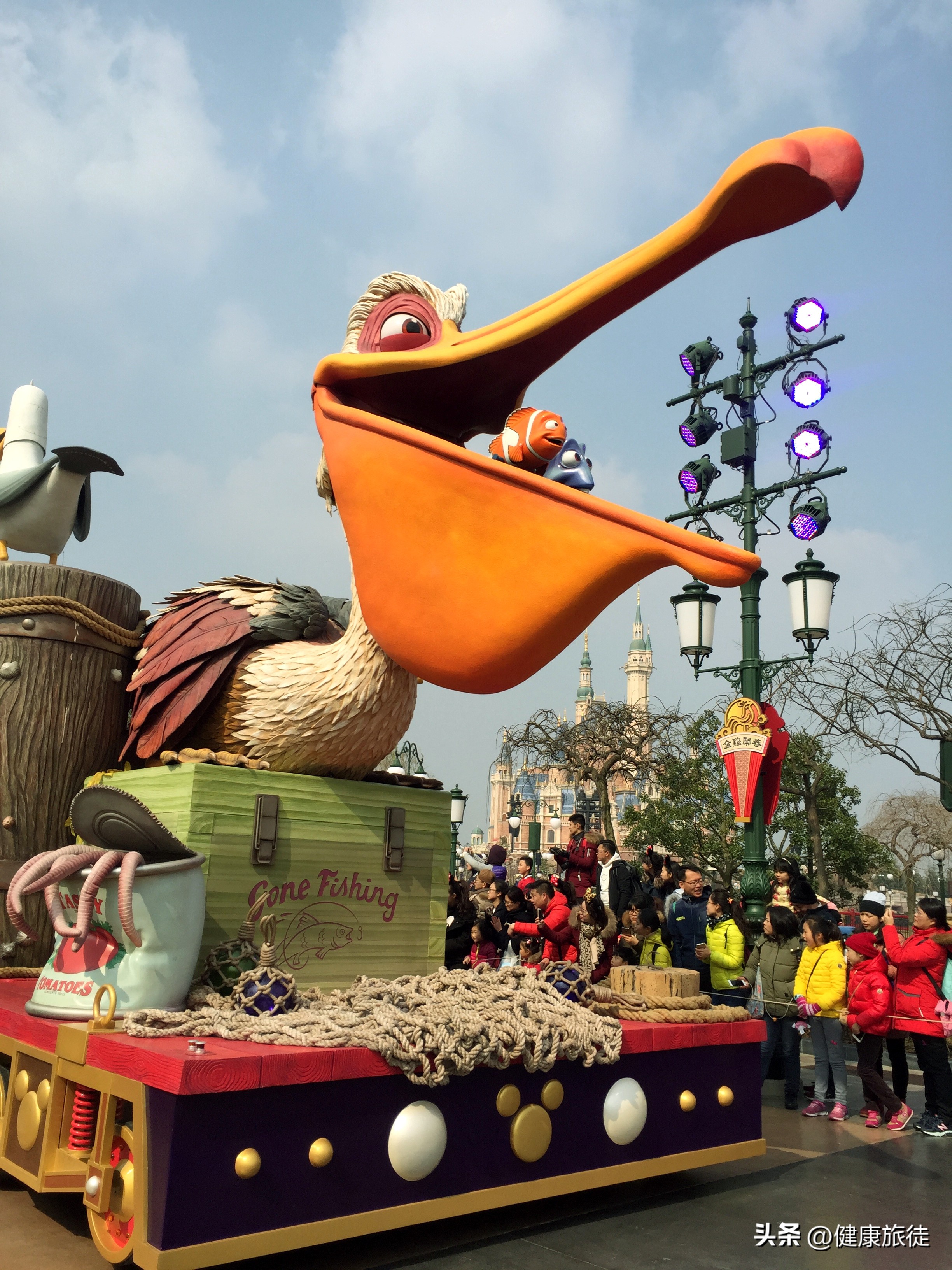 上海迪士尼乐园夏日狂欢盛宴,上海迪士尼乐园七大主题乐园介绍