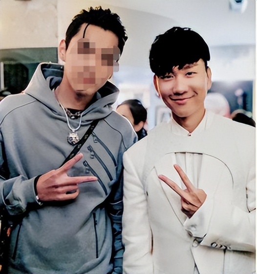 林俊杰喜欢田馥甄还是金莎,音乐才子林俊杰和田馥甄