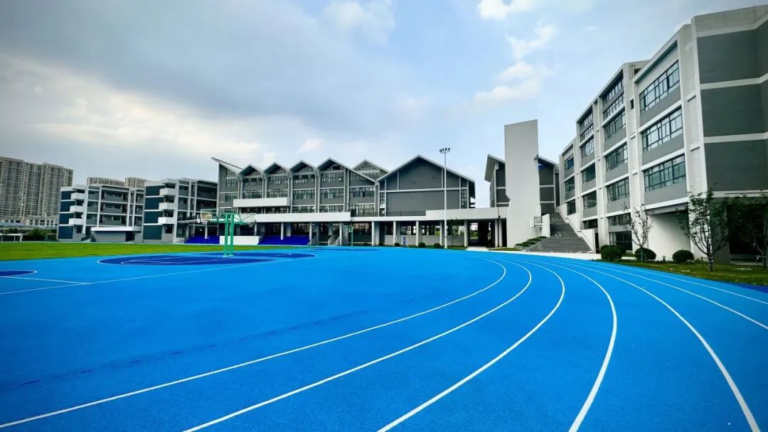 无锡梁溪区上学,无锡梁溪江南花园