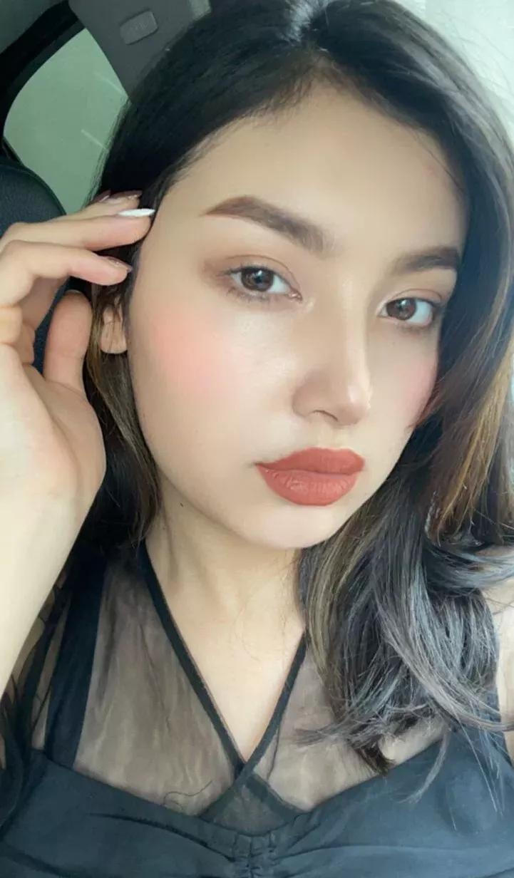 厚嘴唇的女人,厚嘴唇怎么办