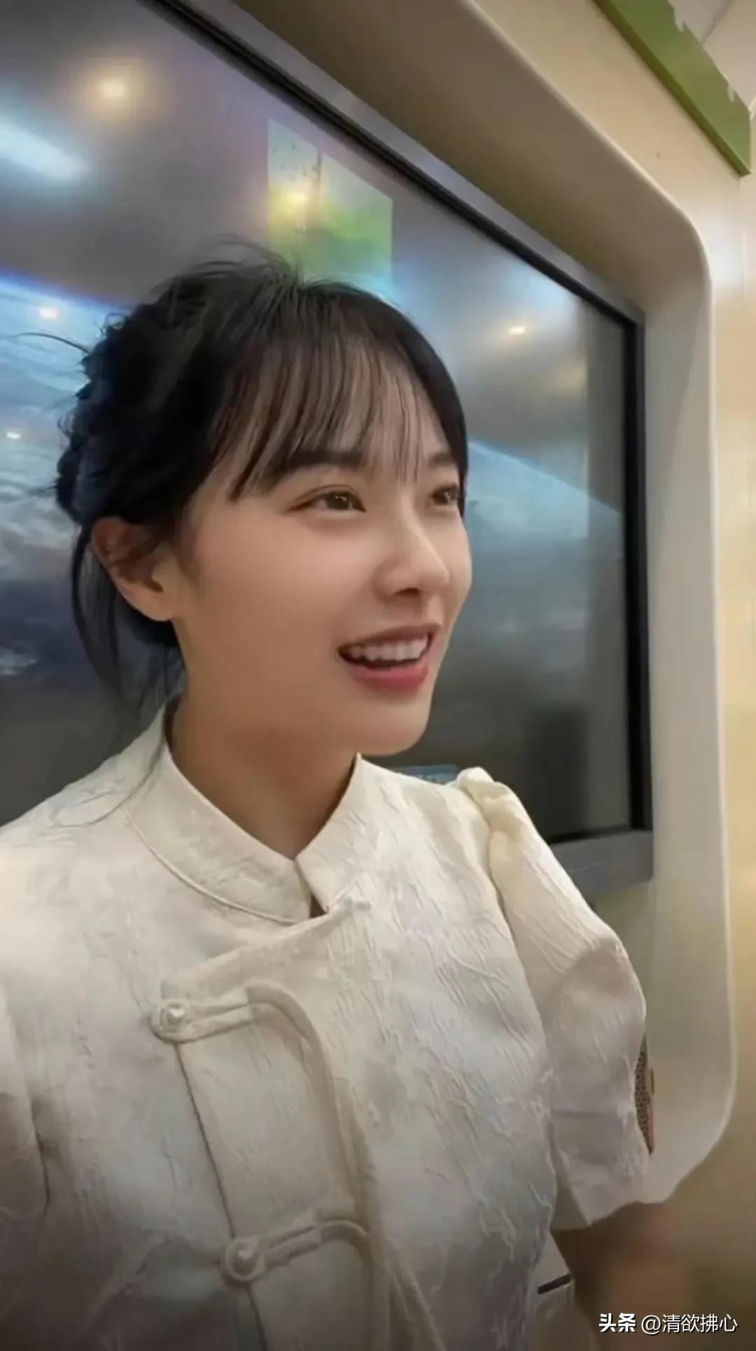 温柔美丽的幼儿园,温柔的幼师视频