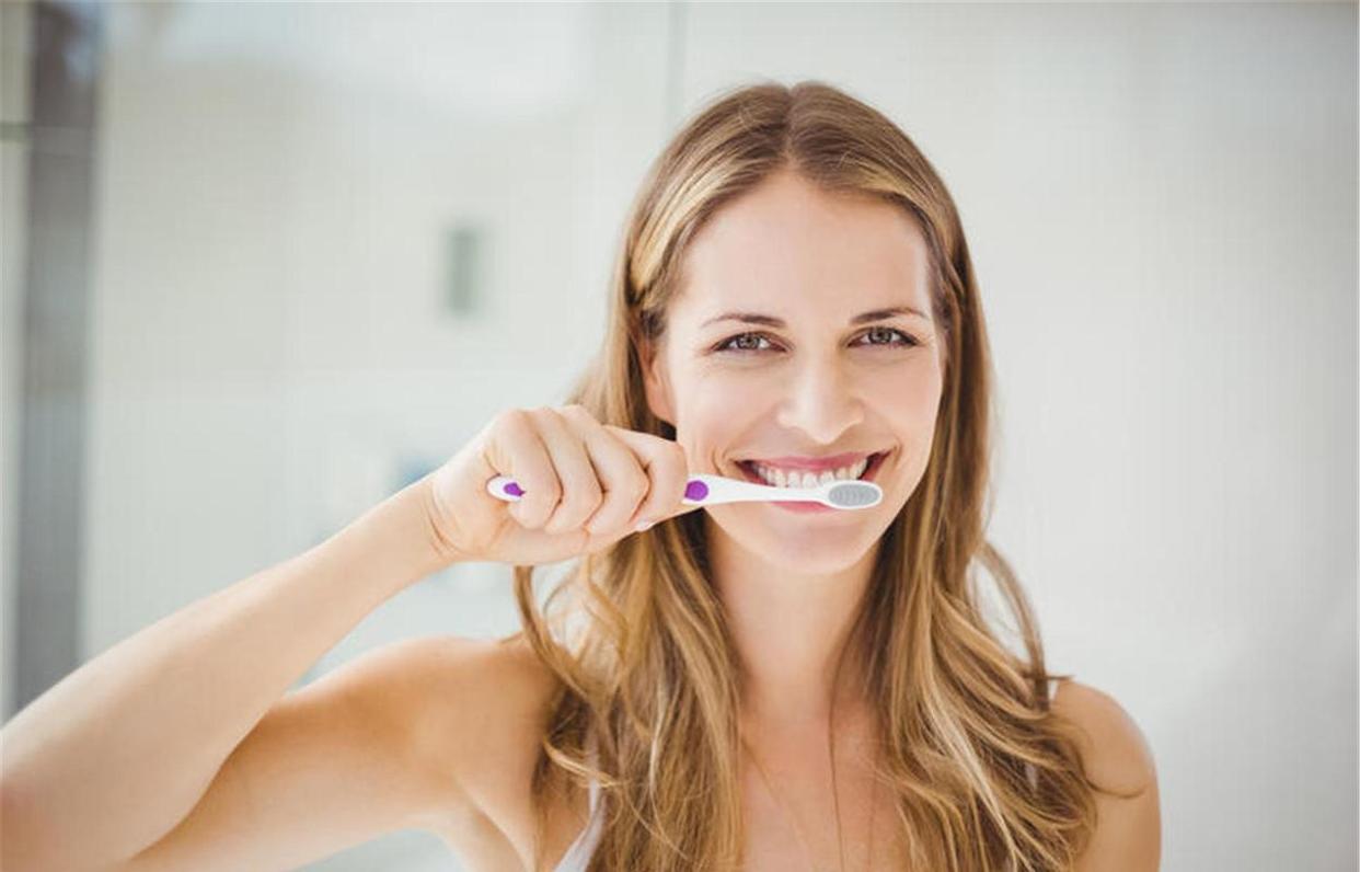 牙膏易致癌？转告父母：这三种“牙膏”趁早处理，别不当回事