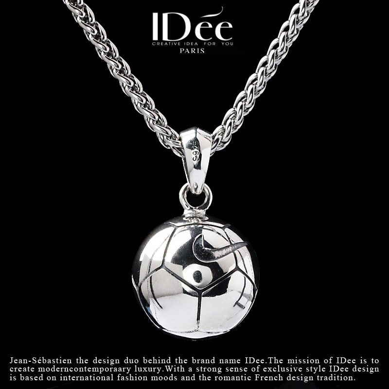 领路足球,C罗足球元素饰品