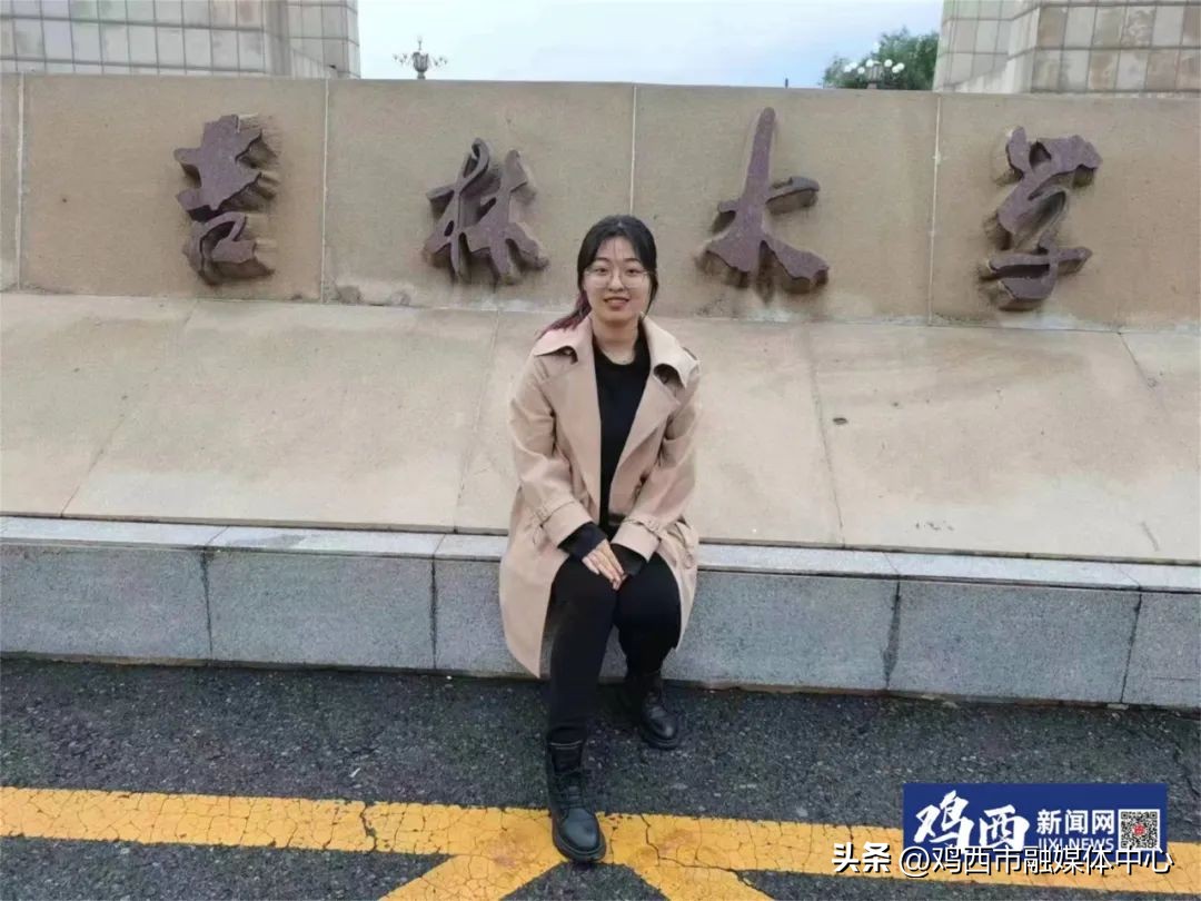 吉大硕士生引航“初中生涯规划”