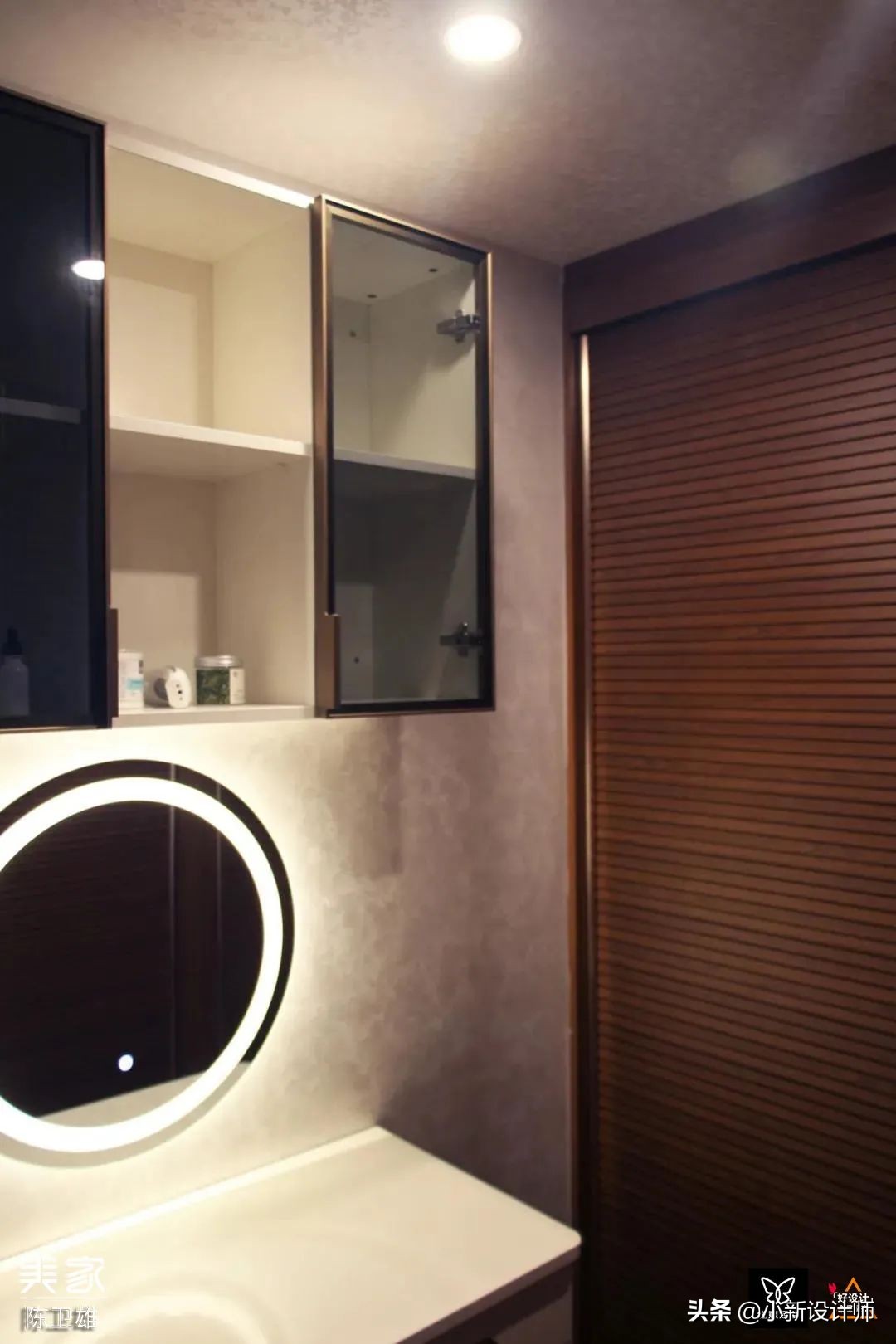 不顾全家反对,强行打2个玄关柜,还封了阳台,家人看完真香了