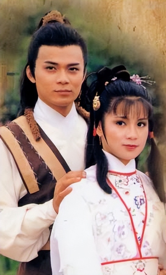 一个时代的逝去一段岁月的追忆：港圈辉煌三十年，豪门盛宴终须别