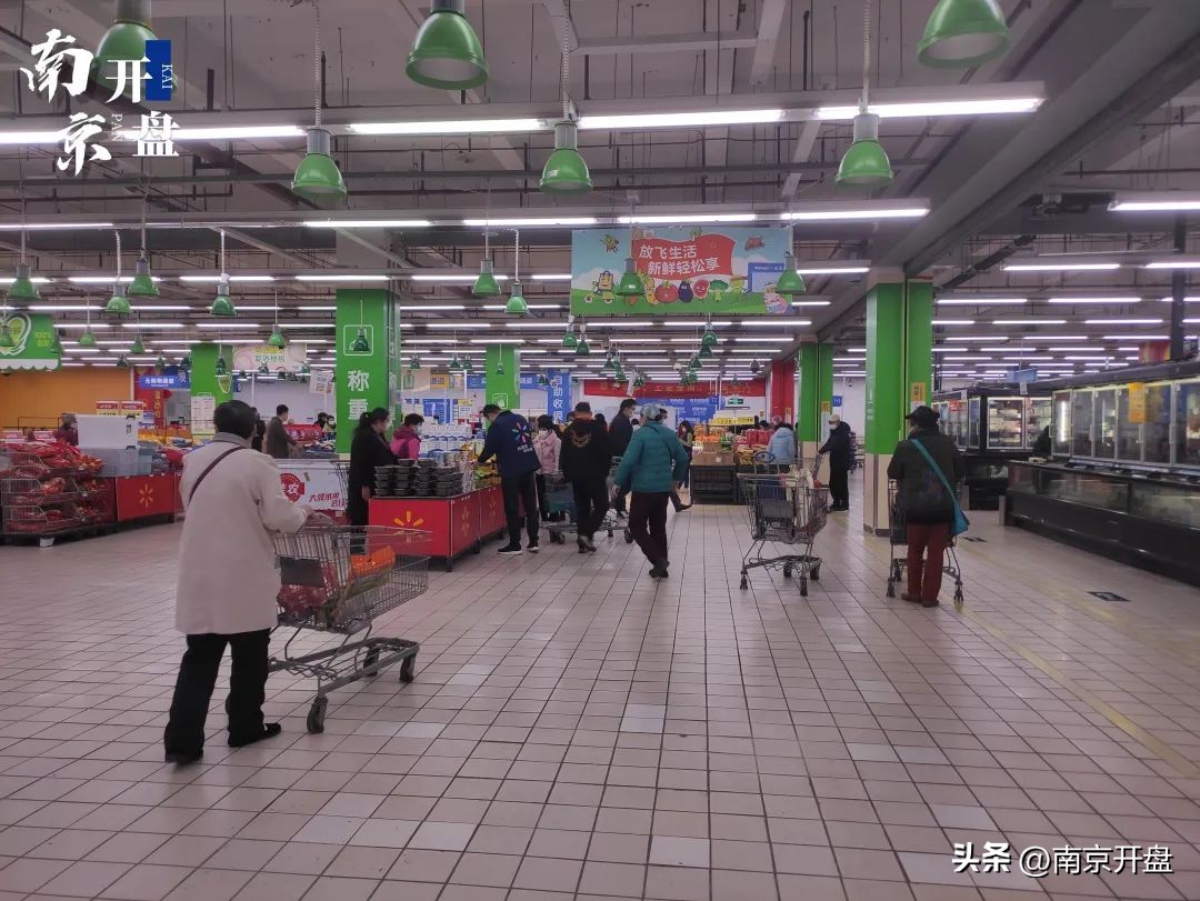 货架被搬空！南京这家沃尔玛，要关了